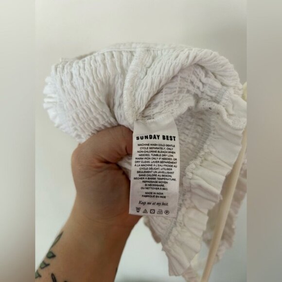 NWOT Aritzia/Sunday Best smocked crop top white medium - Picture 7 of 7